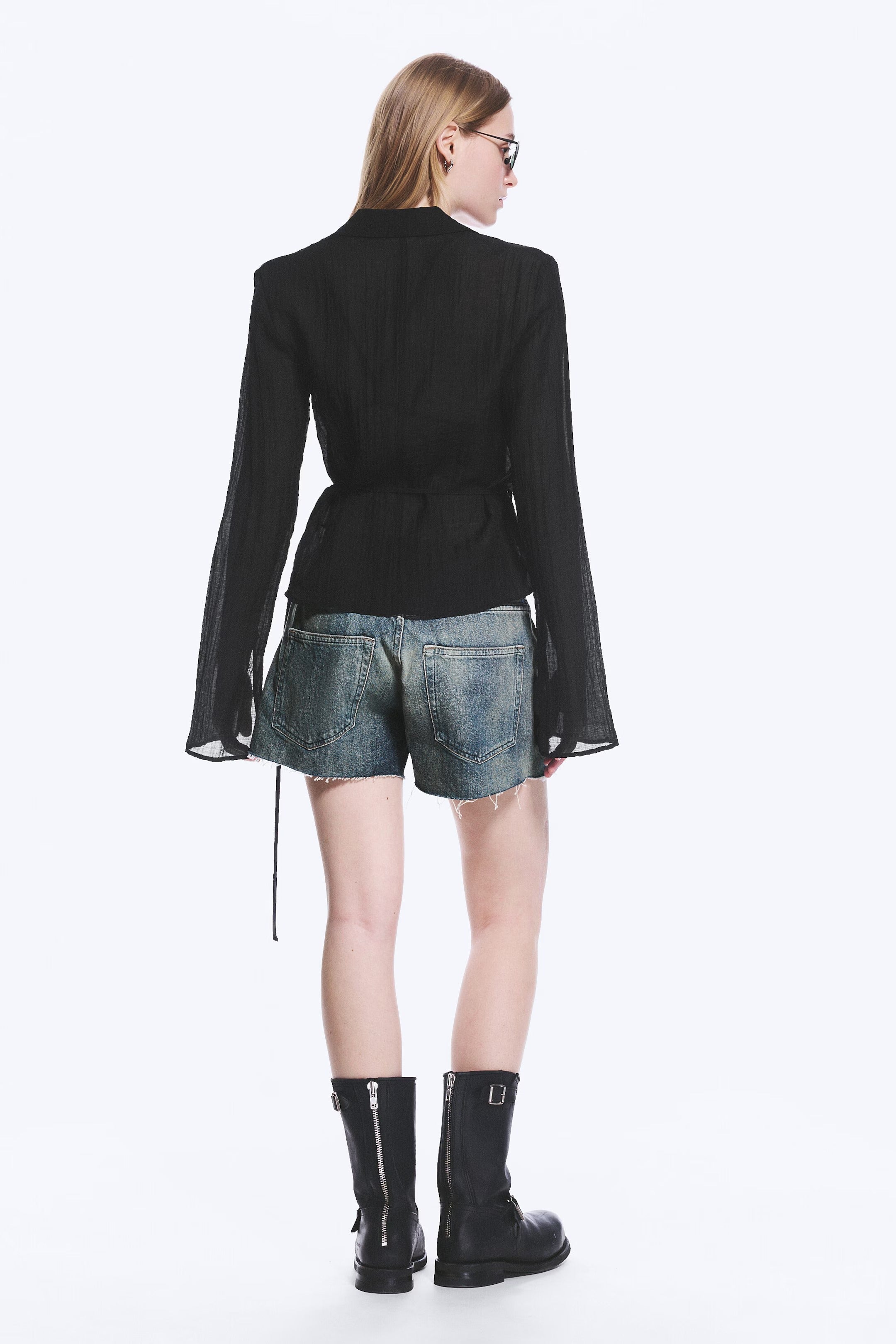 Langärmeliges Wickelshirt mit Struktur